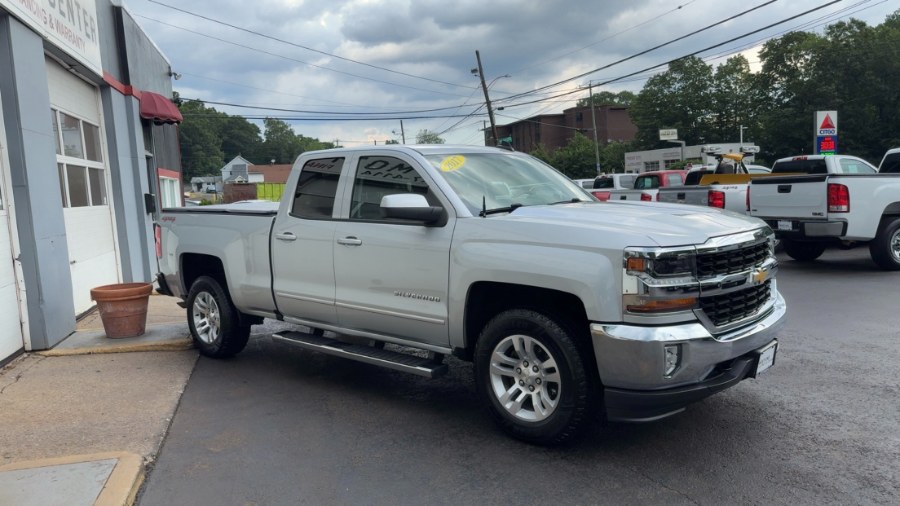 2017 Chevrolet Silverado 1500 photo 4