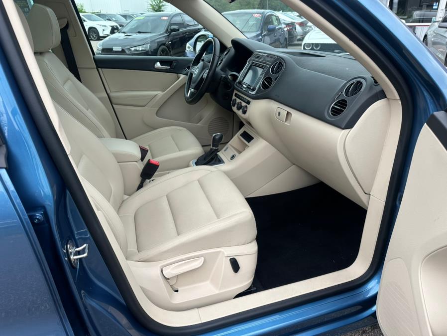 2017 Volkswagen Tiguan 2.0T Wolfsburg Edition 4MOTION, available for sale in South Windsor, Connecticut | Mike And Tony Auto Sales, Inc. South Windsor, Connecticut 2017 Volkswagen Tiguan 2.0T Wolfsburg Edition 4MOTION, available for sale in South Windsor, Connecticut | Mike And Tony Auto Sales, Inc. South Windsor, Connecticut