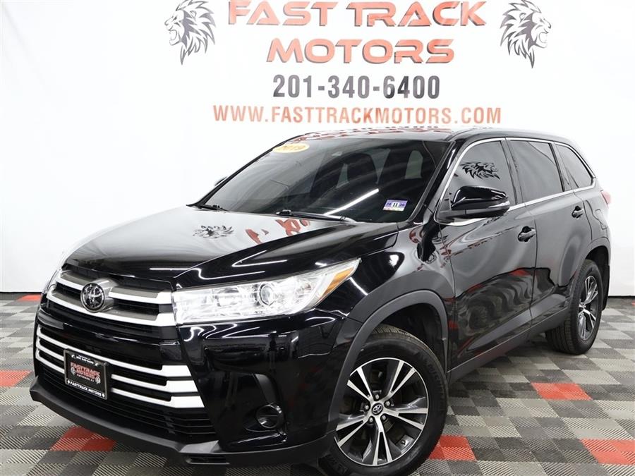 Used 2019 Toyota Highlander in Paterson, New Jersey | Fast Track Motors. Paterson, New Jersey