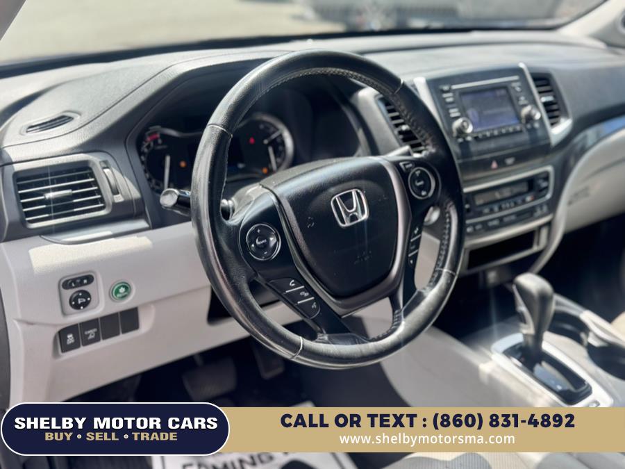 2017 Honda Ridgeline RTL 4x4 Crew Cab 5.3'' Bed, available for sale in Springfield, Massachusetts | Shelby Motor Cars. Springfield, Massachusetts 2017 Honda Ridgeline RTL 4x4 Crew Cab 5.3'' Bed, available for sale in Springfield, Massachusetts | Shelby Motor Cars. Springfield, Massachusetts