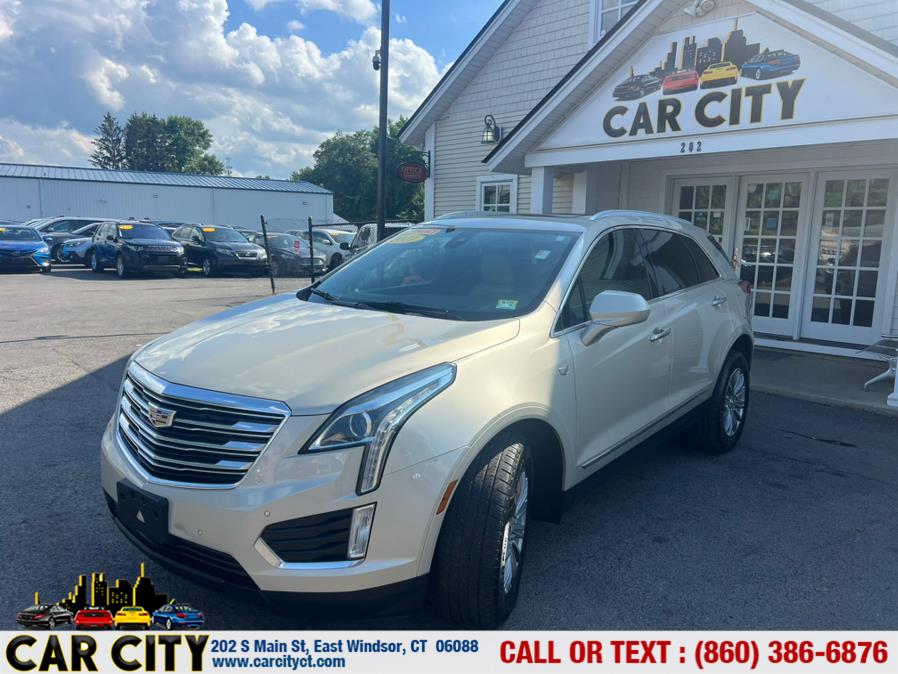 2017 Cadillac XT5 AWD 4dr Luxury, available for sale in East Windsor, Connecticut | Car City LLC. East Windsor, Connecticut