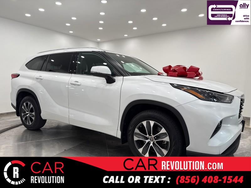 2022 Toyota Highlander XLE AWD, available for sale in Maple Shade, New Jersey | Car Revolution. Maple Shade, New Jersey 2022 Toyota Highlander XLE AWD, available for sale in Maple Shade, New Jersey | Car Revolution. Maple Shade, New Jersey