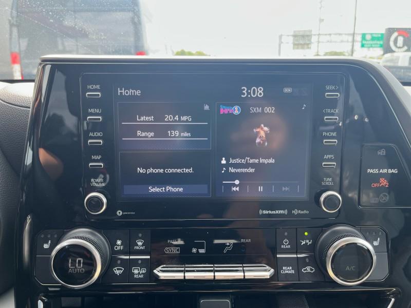 2022 Toyota Highlander XLE AWD, available for sale in Maple Shade, New Jersey | Car Revolution. Maple Shade, New Jersey 2022 Toyota Highlander XLE AWD, available for sale in Maple Shade, New Jersey | Car Revolution. Maple Shade, New Jersey