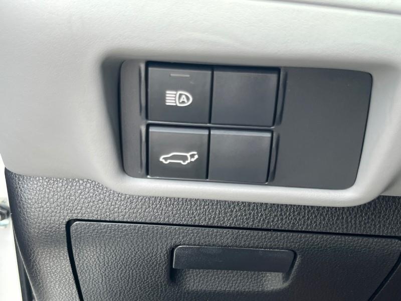 2022 Toyota Highlander XLE AWD, available for sale in Maple Shade, New Jersey | Car Revolution. Maple Shade, New Jersey 2022 Toyota Highlander XLE AWD, available for sale in Maple Shade, New Jersey | Car Revolution. Maple Shade, New Jersey