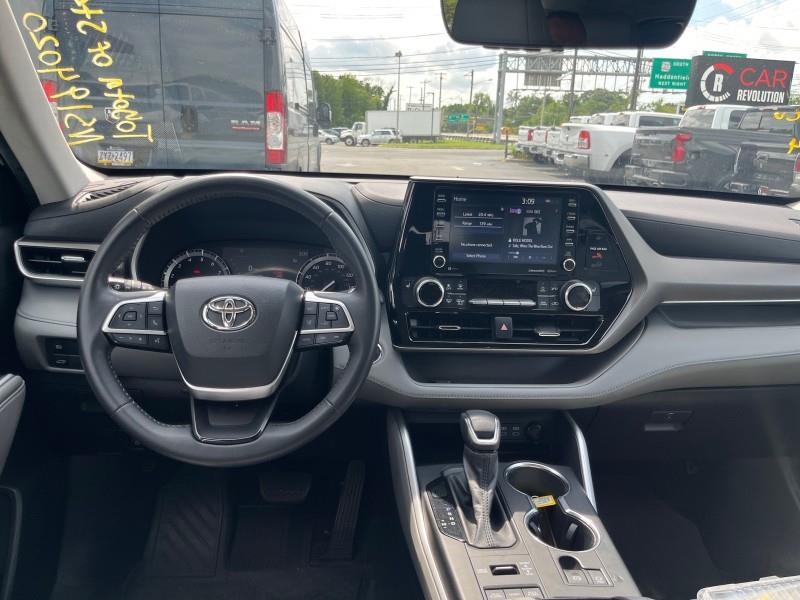2022 Toyota Highlander XLE AWD, available for sale in Maple Shade, New Jersey | Car Revolution. Maple Shade, New Jersey 2022 Toyota Highlander XLE AWD, available for sale in Maple Shade, New Jersey | Car Revolution. Maple Shade, New Jersey