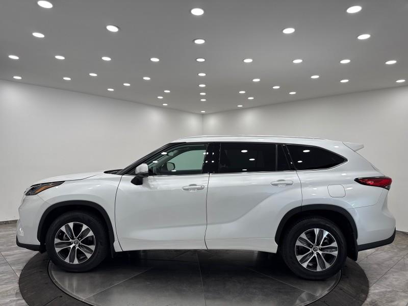 2022 Toyota Highlander XLE AWD, available for sale in Maple Shade, New Jersey | Car Revolution. Maple Shade, New Jersey 2022 Toyota Highlander XLE AWD, available for sale in Maple Shade, New Jersey | Car Revolution. Maple Shade, New Jersey