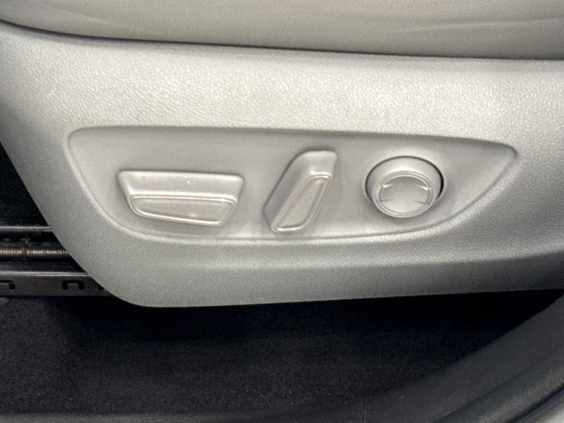 2022 Toyota Highlander XLE AWD, available for sale in Maple Shade, New Jersey | Car Revolution. Maple Shade, New Jersey 2022 Toyota Highlander XLE AWD, available for sale in Maple Shade, New Jersey | Car Revolution. Maple Shade, New Jersey