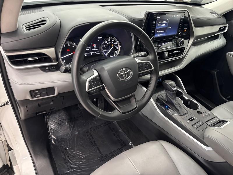 2022 Toyota Highlander XLE AWD, available for sale in Maple Shade, New Jersey | Car Revolution. Maple Shade, New Jersey 2022 Toyota Highlander XLE AWD, available for sale in Maple Shade, New Jersey | Car Revolution. Maple Shade, New Jersey