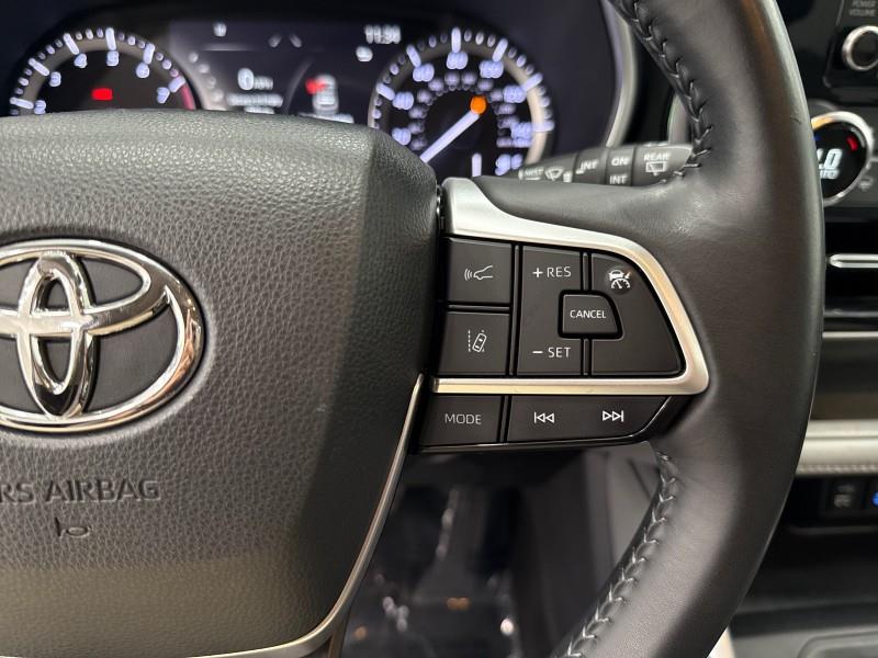 2022 Toyota Highlander XLE AWD, available for sale in Maple Shade, New Jersey | Car Revolution. Maple Shade, New Jersey 2022 Toyota Highlander XLE AWD, available for sale in Maple Shade, New Jersey | Car Revolution. Maple Shade, New Jersey