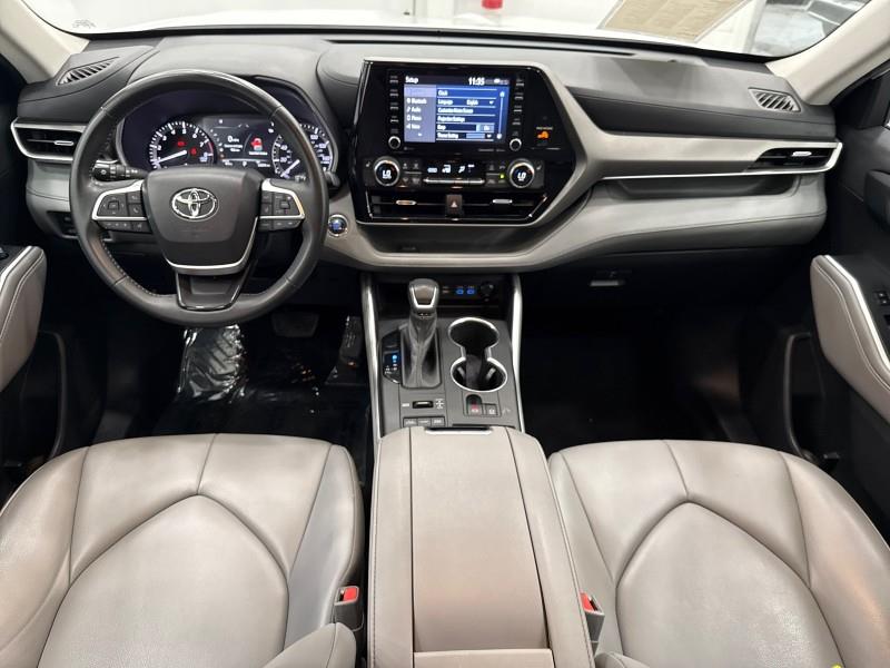 2022 Toyota Highlander XLE AWD, available for sale in Maple Shade, New Jersey | Car Revolution. Maple Shade, New Jersey 2022 Toyota Highlander XLE AWD, available for sale in Maple Shade, New Jersey | Car Revolution. Maple Shade, New Jersey