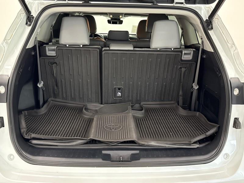 2022 Toyota Highlander XLE AWD, available for sale in Maple Shade, New Jersey | Car Revolution. Maple Shade, New Jersey 2022 Toyota Highlander XLE AWD, available for sale in Maple Shade, New Jersey | Car Revolution. Maple Shade, New Jersey