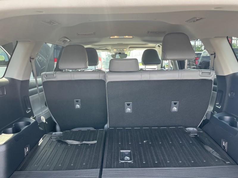 2022 Toyota Highlander XLE AWD, available for sale in Maple Shade, New Jersey | Car Revolution. Maple Shade, New Jersey 2022 Toyota Highlander XLE AWD, available for sale in Maple Shade, New Jersey | Car Revolution. Maple Shade, New Jersey