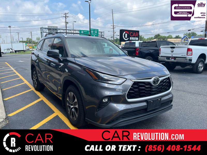 Used 2021 Toyota Highlander in Avenel, New Jersey | Car Revolution. Avenel, New Jersey