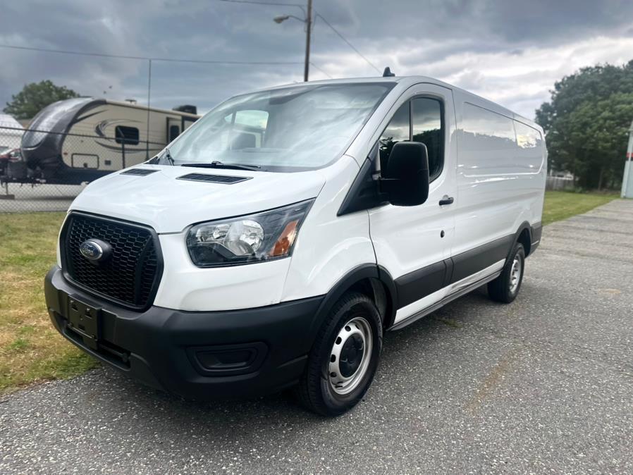 Used 2021 Ford Transit Cargo Van in Springfield, Massachusetts | Auto Globe LLC. Springfield, Massachusetts