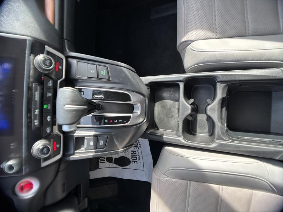 2022 Honda Cr-v EX-L, available for sale in NEW BRITAIN, Connecticut | Prestige Auto Superstore. NEW BRITAIN, Connecticut 2022 Honda Cr-v EX-L, available for sale in NEW BRITAIN, Connecticut | Prestige Auto Superstore. NEW BRITAIN, Connecticut