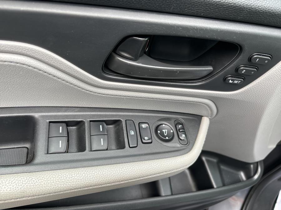 2018 Honda Odyssey EX-L Minivan 4D, available for sale in NEW BRITAIN, Connecticut | Prestige Auto Superstore. NEW BRITAIN, Connecticut 2018 Honda Odyssey EX-L Minivan 4D, available for sale in NEW BRITAIN, Connecticut | Prestige Auto Superstore. NEW BRITAIN, Connecticut