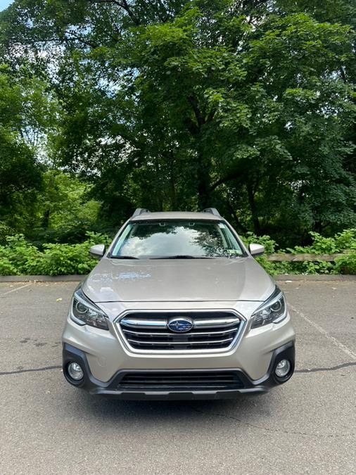 2019 Subaru Outback 2.5i Premium, available for sale in New Britain, Connecticut | Supreme Automotive. New Britain, Connecticut 2019 Subaru Outback 2.5i Premium, available for sale in New Britain, Connecticut | Supreme Automotive. New Britain, Connecticut