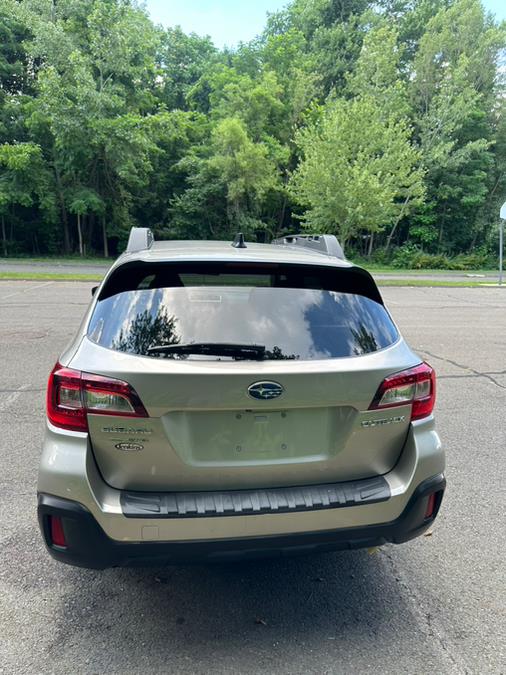 2019 Subaru Outback 2.5i Premium, available for sale in New Britain, Connecticut | Supreme Automotive. New Britain, Connecticut 2019 Subaru Outback 2.5i Premium, available for sale in New Britain, Connecticut | Supreme Automotive. New Britain, Connecticut