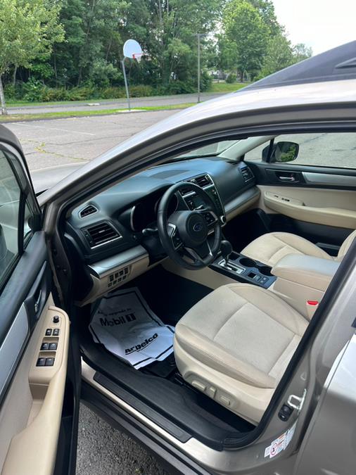2019 Subaru Outback 2.5i Premium, available for sale in New Britain, Connecticut | Supreme Automotive. New Britain, Connecticut 2019 Subaru Outback 2.5i Premium, available for sale in New Britain, Connecticut | Supreme Automotive. New Britain, Connecticut