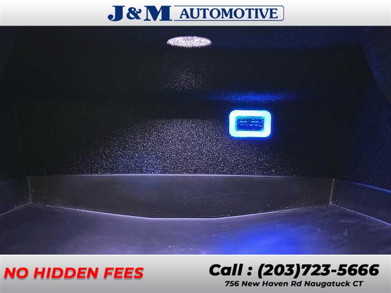 2014 Cadillac Xts Premium, available for sale in Naugatuck, Connecticut | J&M Automotive Sls&Svc LLC. Naugatuck, Connecticut 2014 Cadillac Xts Premium, available for sale in Naugatuck, Connecticut | J&M Automotive Sls&Svc LLC. Naugatuck, Connecticut