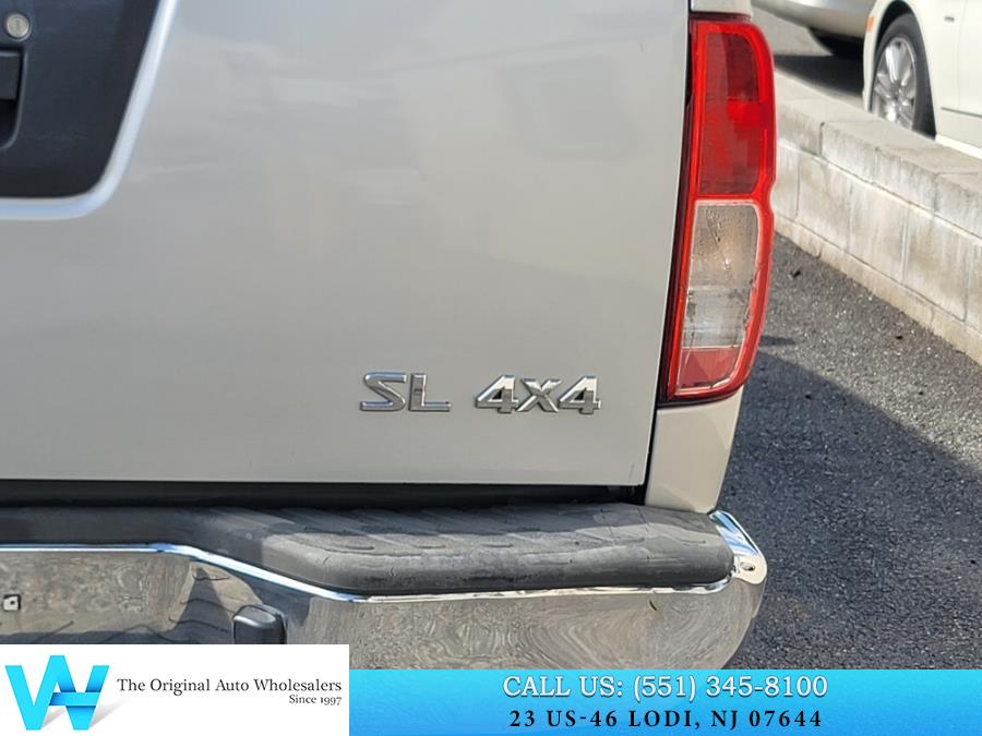 2011 Nissan Frontier 4WD Crew Cab SWB Auto SL, available for sale in Lodi, New Jersey | AW Auto & Truck Wholesalers, Inc. Lodi, New Jersey 2011 Nissan Frontier 4WD Crew Cab SWB Auto SL, available for sale in Lodi, New Jersey | AW Auto & Truck Wholesalers, Inc. Lodi, New Jersey