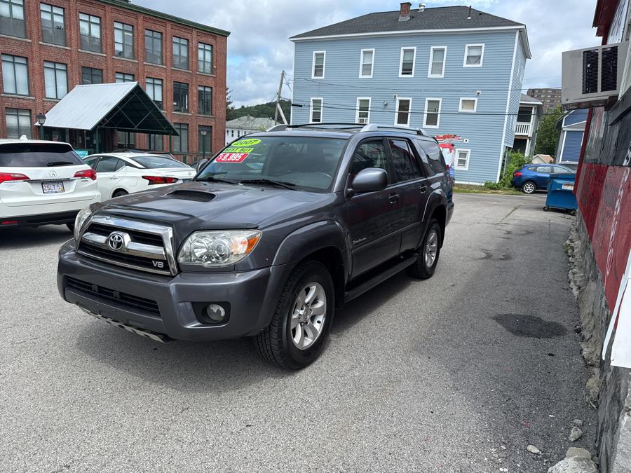 2007 Toyota 4Runner 4WD 4dr V8 SR5 Sport (Natl), available for sale in Worcester, Massachusetts | Worcester Auto Outlet LLC. Worcester, Massachusetts 2007 Toyota 4Runner 4WD 4dr V8 SR5 Sport (Natl), available for sale in Worcester, Massachusetts | Worcester Auto Outlet LLC. Worcester, Massachusetts