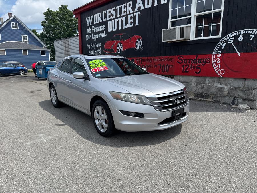 Used 2011 Honda Accord Crosstour in Worcester, Massachusetts | Worcester Auto Outlet LLC. Worcester, Massachusetts