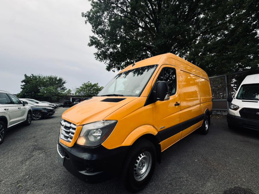 Used 2014 Freightliner Sprinter in Long Island City, New York | Luxury Of Queens. Long Island City, New York