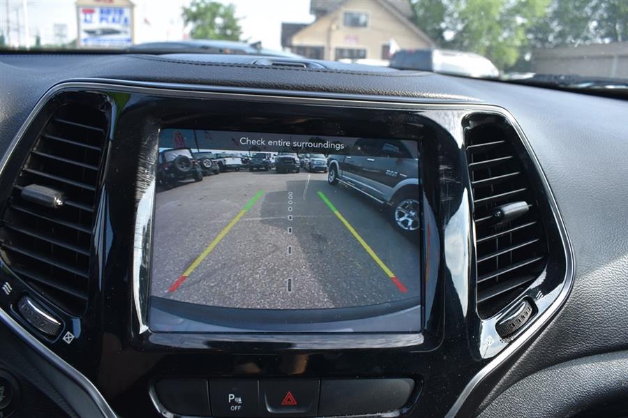 2019 Jeep Cherokee LIMITED, available for sale in Patchogue, New York | 112 Auto Plaza. Patchogue, New York 2019 Jeep Cherokee LIMITED, available for sale in Patchogue, New York | 112 Auto Plaza. Patchogue, New York