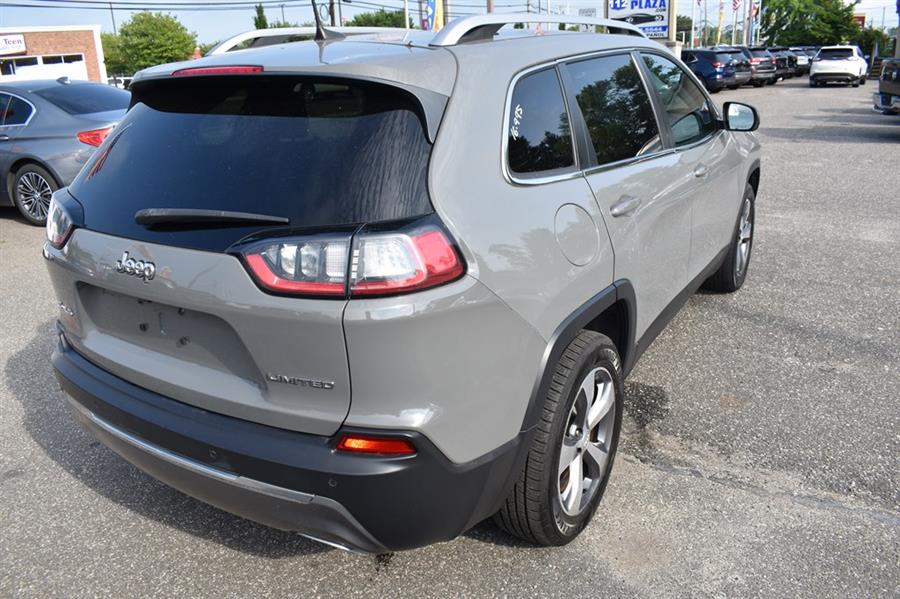 2019 Jeep Cherokee LIMITED, available for sale in Patchogue, New York | 112 Auto Plaza. Patchogue, New York 2019 Jeep Cherokee LIMITED, available for sale in Patchogue, New York | 112 Auto Plaza. Patchogue, New York