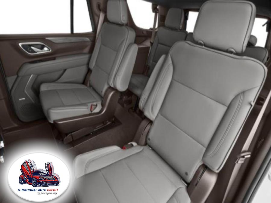 2021 GMC Yukon 4WD 4dr SLT, available for sale in Meriden, Connecticut | Sandra Auto Broker LLC. Meriden, Connecticut 2021 GMC Yukon 4WD 4dr SLT, available for sale in Meriden, Connecticut | Sandra Auto Broker LLC. Meriden, Connecticut