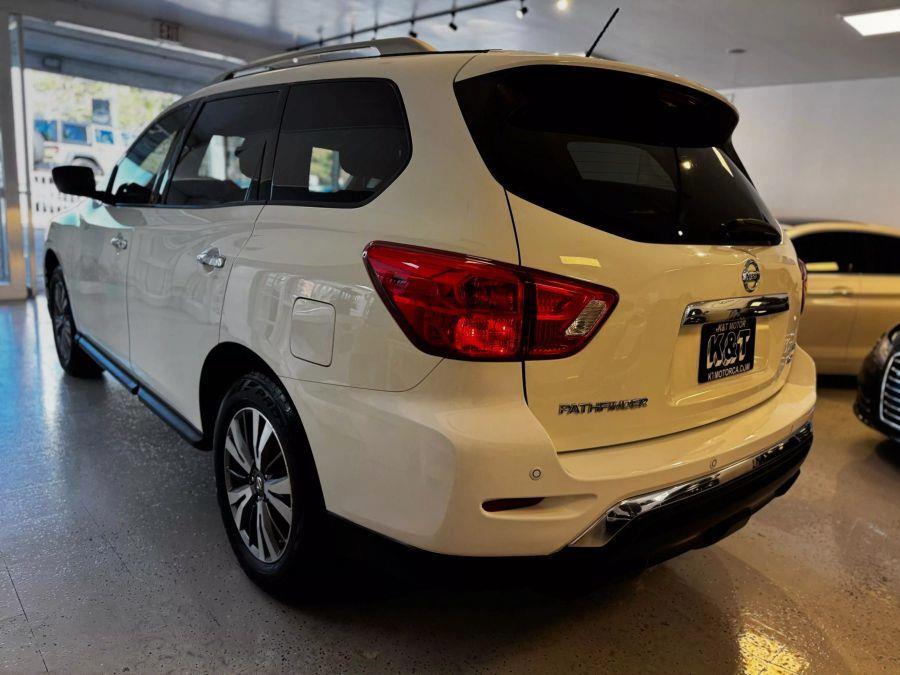 2018 Nissan Pathfinder SV Sport Utility 4D, available for sale in Santa Ana, California | K&T Motor LLC. Santa Ana, California 2018 Nissan Pathfinder SV Sport Utility 4D, available for sale in Santa Ana, California | K&T Motor LLC. Santa Ana, California