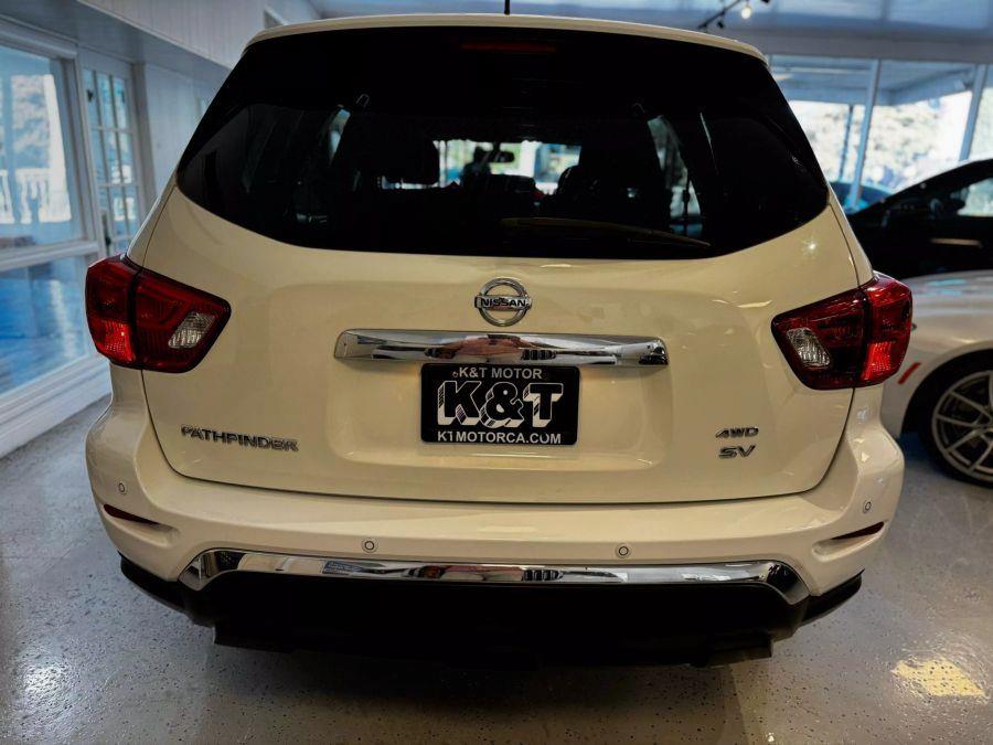 2018 Nissan Pathfinder SV Sport Utility 4D, available for sale in Santa Ana, California | K&T Motor LLC. Santa Ana, California 2018 Nissan Pathfinder SV Sport Utility 4D, available for sale in Santa Ana, California | K&T Motor LLC. Santa Ana, California