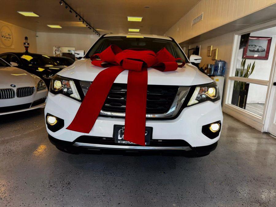 2018 Nissan Pathfinder SV Sport Utility 4D, available for sale in Santa Ana, California | K&T Motor LLC. Santa Ana, California 2018 Nissan Pathfinder SV Sport Utility 4D, available for sale in Santa Ana, California | K&T Motor LLC. Santa Ana, California