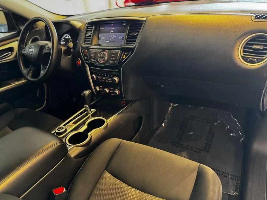 2018 Nissan Pathfinder SV Sport Utility 4D, available for sale in Santa Ana, California | K&T Motor LLC. Santa Ana, California 2018 Nissan Pathfinder SV Sport Utility 4D, available for sale in Santa Ana, California | K&T Motor LLC. Santa Ana, California