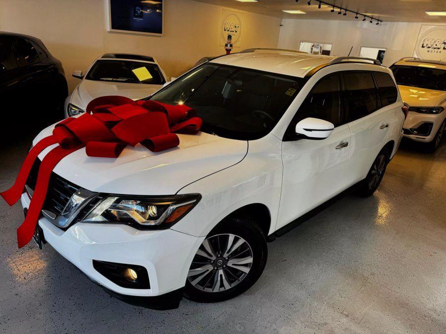 2018 Nissan Pathfinder SV Sport Utility 4D, available for sale in Santa Ana, California | K&T Motor LLC. Santa Ana, California 2018 Nissan Pathfinder SV Sport Utility 4D, available for sale in Santa Ana, California | K&T Motor LLC. Santa Ana, California