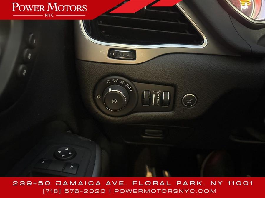 2021 Jeep Cherokee Limited, available for sale in Floral Park, New York | Shop Auto NY. Floral Park, New York 2021 Jeep Cherokee Limited, available for sale in Floral Park, New York | Shop Auto NY. Floral Park, New York