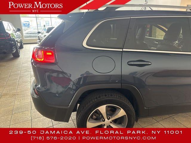 2021 Jeep Cherokee Limited, available for sale in Floral Park, New York | Shop Auto NY. Floral Park, New York 2021 Jeep Cherokee Limited, available for sale in Floral Park, New York | Shop Auto NY. Floral Park, New York