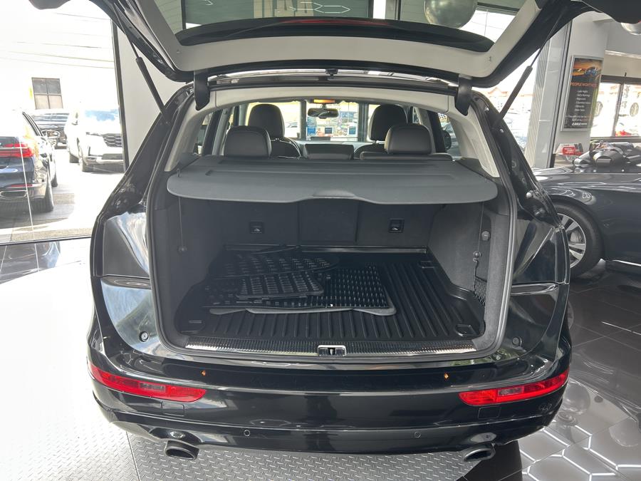 2016 Audi Q5 quattro 4dr 2.0T Premium Plus, available for sale in Jersey City, New Jersey | Luxe Auto Galleria. Jersey City, New Jersey 2016 Audi Q5 quattro 4dr 2.0T Premium Plus, available for sale in Jersey City, New Jersey | Luxe Auto Galleria. Jersey City, New Jersey