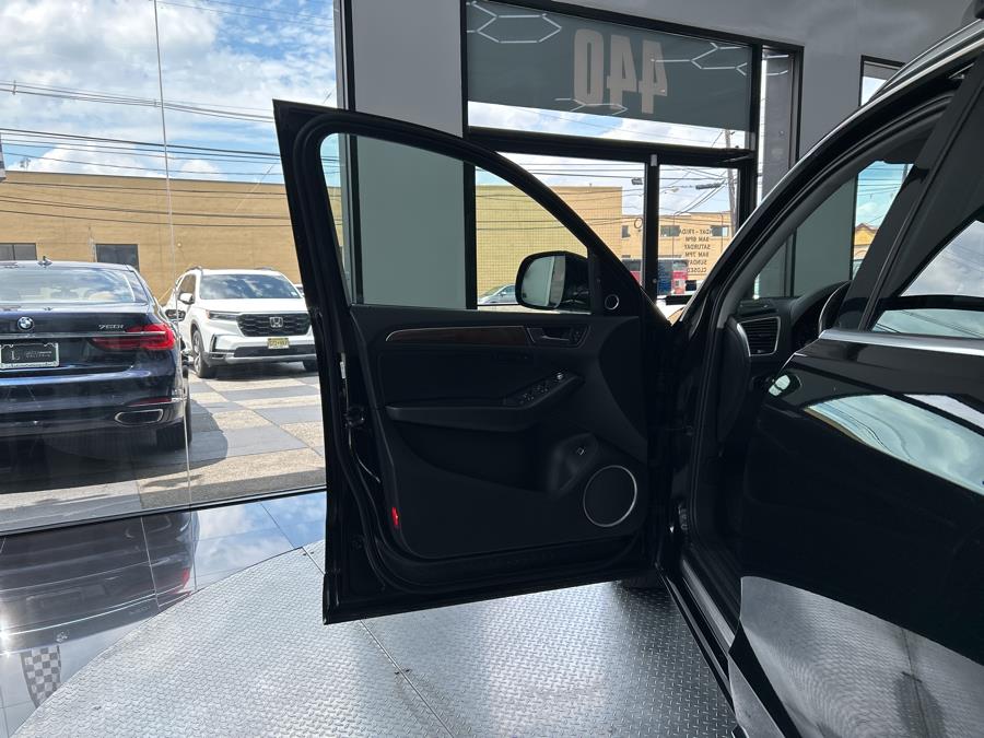 2016 Audi Q5 quattro 4dr 2.0T Premium Plus, available for sale in Jersey City, New Jersey | Luxe Auto Galleria. Jersey City, New Jersey 2016 Audi Q5 quattro 4dr 2.0T Premium Plus, available for sale in Jersey City, New Jersey | Luxe Auto Galleria. Jersey City, New Jersey