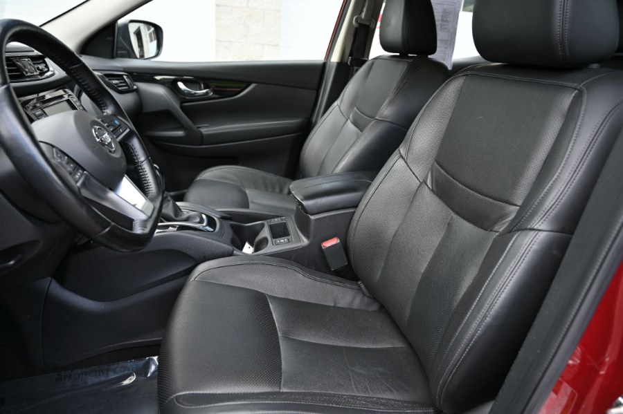 2021 Nissan Rogue Sport AWD SL, available for sale in Waterbury, Connecticut | Highline Car Connection. Waterbury, Connecticut 2021 Nissan Rogue Sport AWD SL, available for sale in Waterbury, Connecticut | Highline Car Connection. Waterbury, Connecticut