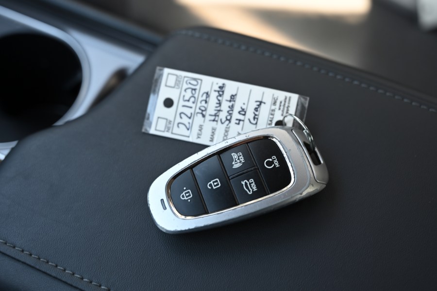 2022 Hyundai Sonata SEL 2.5L, available for sale in Waterbury, Connecticut | Highline Car Connection. Waterbury, Connecticut 2022 Hyundai Sonata SEL 2.5L, available for sale in Waterbury, Connecticut | Highline Car Connection. Waterbury, Connecticut