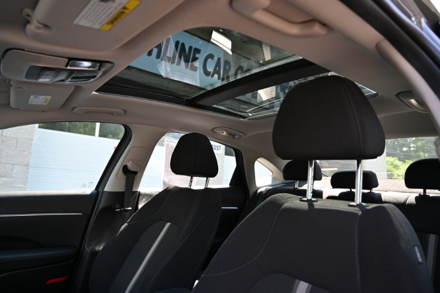 2022 Hyundai Sonata SEL 2.5L, available for sale in Waterbury, Connecticut | Highline Car Connection. Waterbury, Connecticut 2022 Hyundai Sonata SEL 2.5L, available for sale in Waterbury, Connecticut | Highline Car Connection. Waterbury, Connecticut