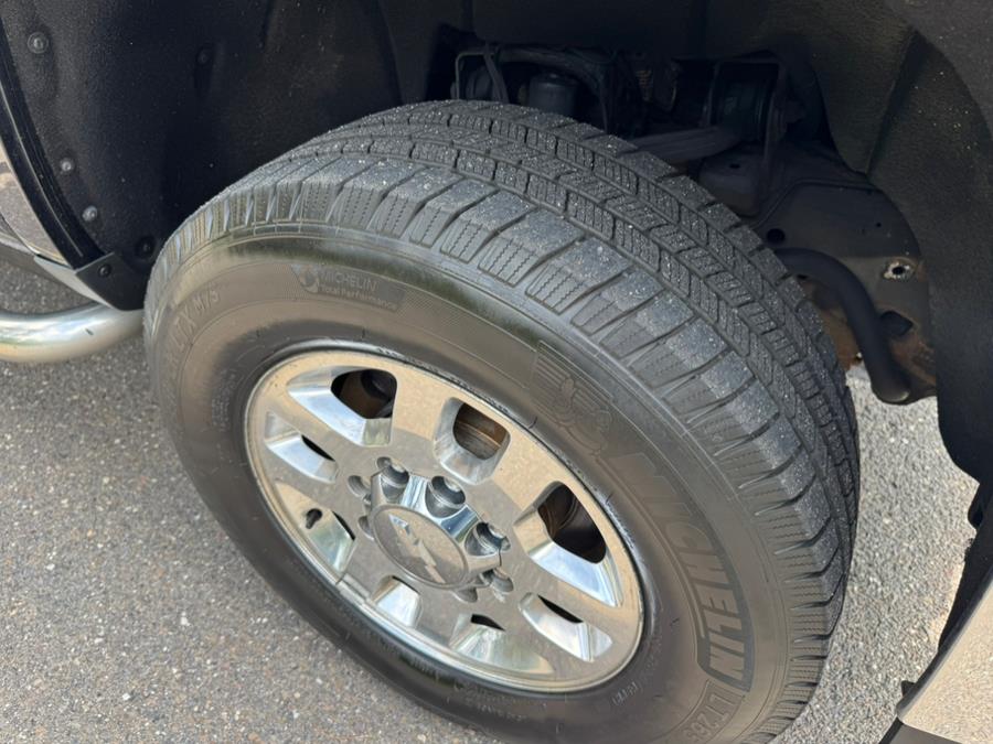 2015 Chevrolet Silverado 3500HD 4WD Crew Cab 153.7" LT, available for sale in Waterbury, Connecticut | Platinum Auto Care. Waterbury, Connecticut 2015 Chevrolet Silverado 3500HD 4WD Crew Cab 153.7" LT, available for sale in Waterbury, Connecticut | Platinum Auto Care. Waterbury, Connecticut