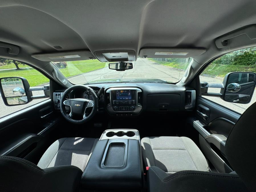 2015 Chevrolet Silverado 3500HD 4WD Crew Cab 153.7" LT, available for sale in Waterbury, Connecticut | Platinum Auto Care. Waterbury, Connecticut 2015 Chevrolet Silverado 3500HD 4WD Crew Cab 153.7" LT, available for sale in Waterbury, Connecticut | Platinum Auto Care. Waterbury, Connecticut