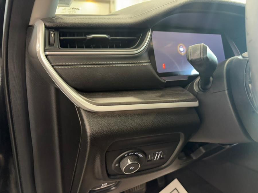 2023 Jeep Grand Cherokee Limited 4x4, available for sale in Franklin Square, New York | Luxury Motor Club. Franklin Square, New York 2023 Jeep Grand Cherokee Limited 4x4, available for sale in Franklin Square, New York | Luxury Motor Club. Franklin Square, New York