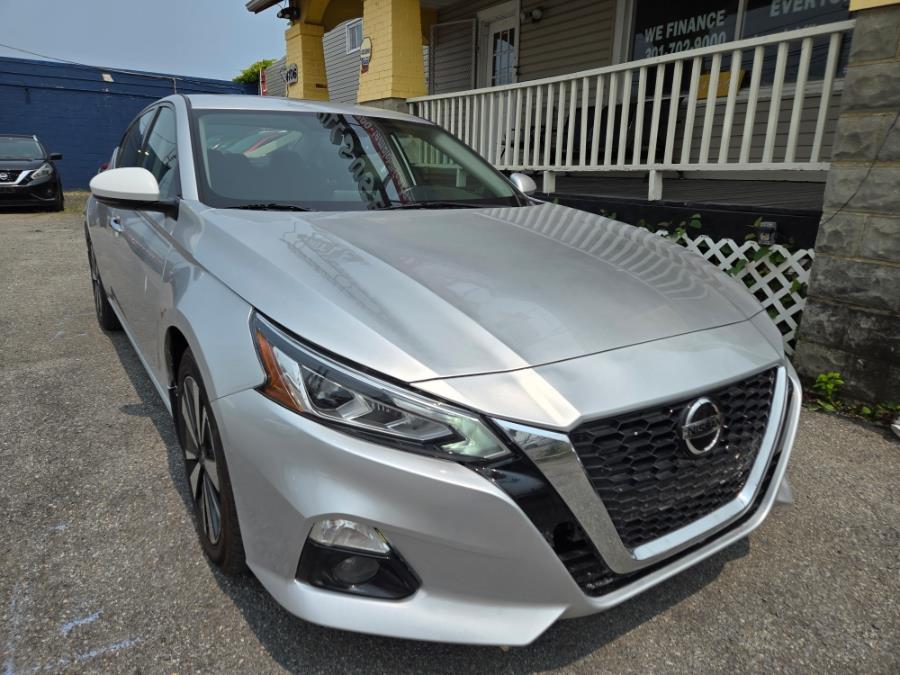 2019 Nissan Altima 2.5 SV Sedan, available for sale in Temple Hills, Maryland | Temple Hills Used Car. Temple Hills, Maryland 2019 Nissan Altima 2.5 SV Sedan, available for sale in Temple Hills, Maryland | Temple Hills Used Car. Temple Hills, Maryland