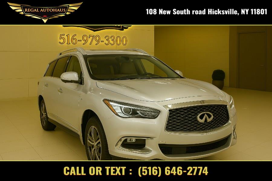 Used 2017 Infiniti QX60 in Hicksville, New York | REGAL AUTOHAUS. Hicksville, New York