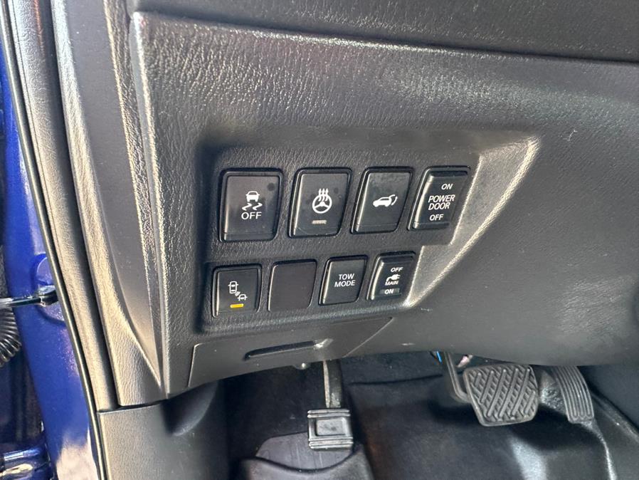 2017 Nissan Pathfinder 4x4 S, available for sale in South Windsor, Connecticut | Mike And Tony Auto Sales, Inc. South Windsor, Connecticut 2017 Nissan Pathfinder 4x4 S, available for sale in South Windsor, Connecticut | Mike And Tony Auto Sales, Inc. South Windsor, Connecticut