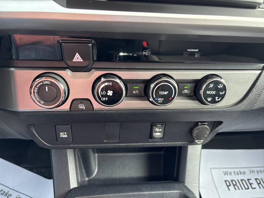 2017 Toyota Tacoma SR5 Double Cab 5'' Bed V6 4x4 AT (Natl), available for sale in Old Saybrook, Connecticut | Saybrook Auto Barn. Old Saybrook, Connecticut 2017 Toyota Tacoma SR5 Double Cab 5'' Bed V6 4x4 AT (Natl), available for sale in Old Saybrook, Connecticut | Saybrook Auto Barn. Old Saybrook, Connecticut